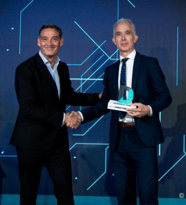 Tekniker recibe el premio a Mejor iniciativa impulsada por los centros tecnológicos en los Disruptores Innovation Awards